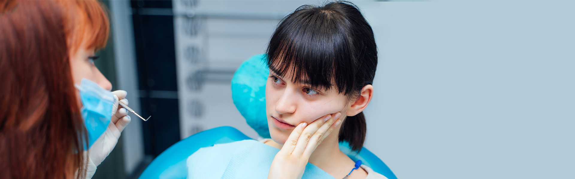 Travelling With a Dental Emergency? What Should You Do?